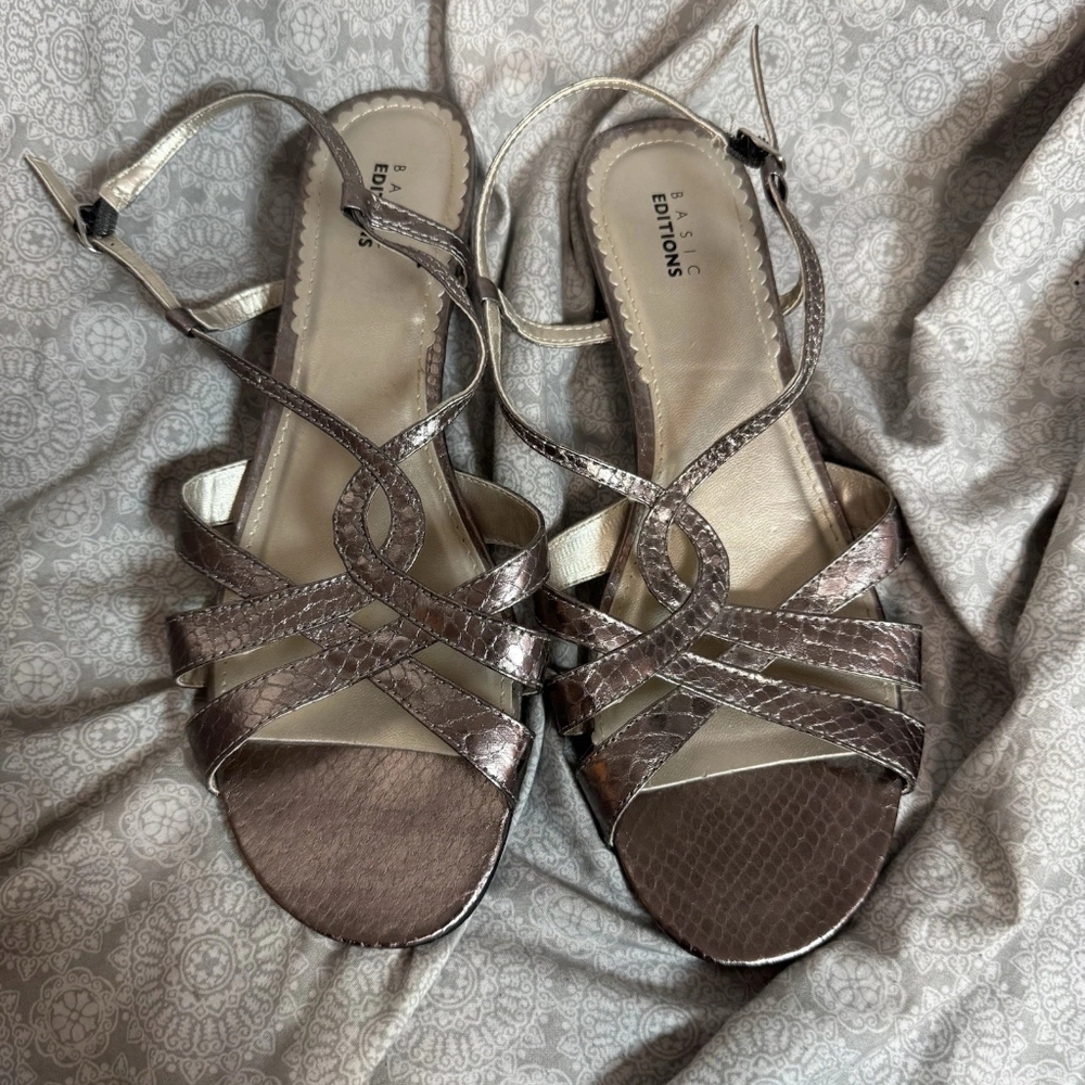 Basic Editions Women's Sandals